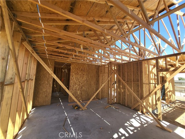 16443 Pine Street, Hesperia CA: https://media.crmls.org/medias/d313bad1-a903-4648-8a57-54bded554d2a.jpg