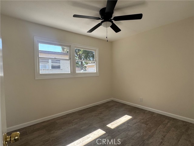 Detail Gallery Image 10 of 10 For 146 N Parker, Orange,  CA 92868 - 2 Beds | 1 Baths