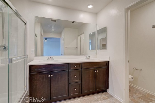 Detail Gallery Image 21 of 28 For 838 Avenida Del Rio, San Jacinto,  CA 92582 - 4 Beds | 3 Baths