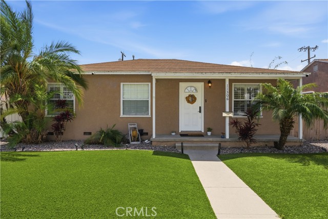 Front Image Thumbnail for CRDW26072755