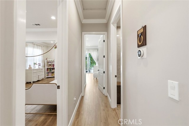 Detail Gallery Image 24 of 48 For 6450 Teesdale Ave, North Hollywood,  CA 91606 - 3 Beds | 3 Baths