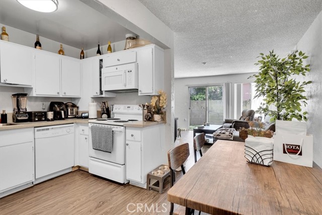 Detail Gallery Image 29 of 46 For 2212 Grant Ave, Redondo Beach,  CA 90278 - – Beds | – Baths