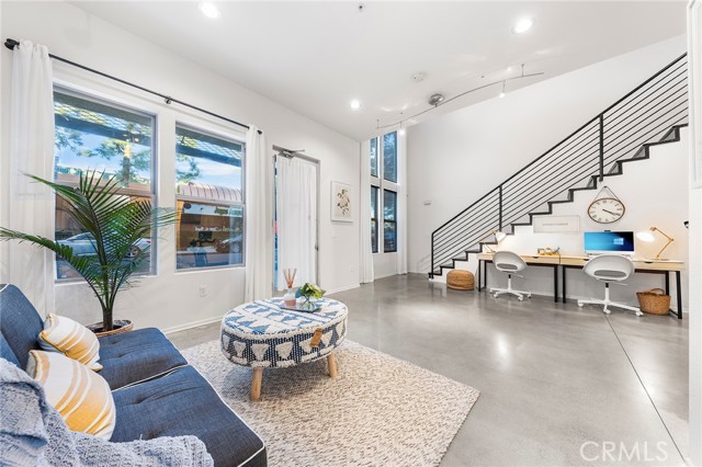 Detail Gallery Image 13 of 47 For 210 N Spurgeon St, Santa Ana,  CA 92701 - 1 Beds | 1/1 Baths