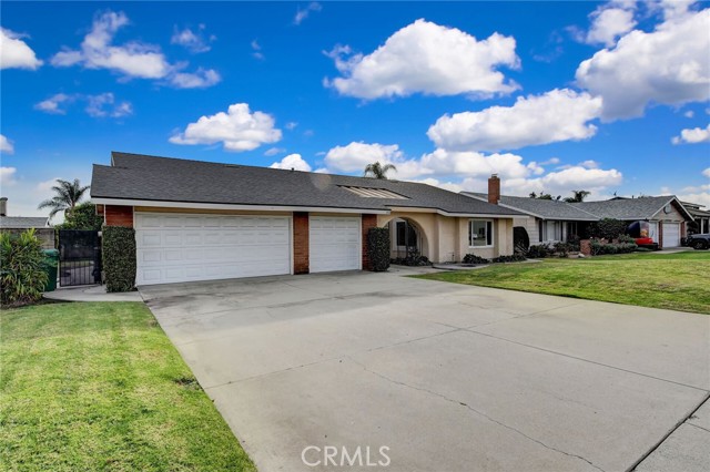 Detail Gallery Image 1 of 36 For 1922 Citruswood St, La Verne,  CA 91750 - 4 Beds | 2 Baths