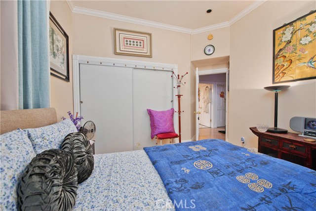 Detail Gallery Image 34 of 37 For 12413 Westminster Ave, Los Angeles,  CA 90066 - 6 Beds | 5 Baths