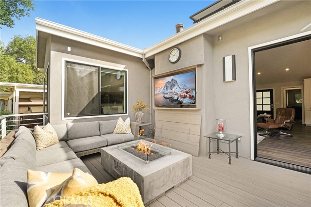Detail Gallery Image 35 of 47 For 60 Robin Hood, Westlake Village,  CA 91361 - 3 Beds | 3/1 Baths