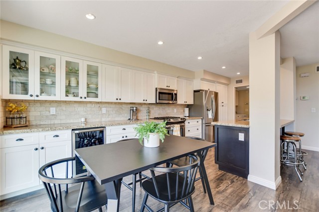 Detail Gallery Image 18 of 38 For 1247 Deer Creek Rd, San Dimas,  CA 91773 - 3 Beds | 2/1 Baths