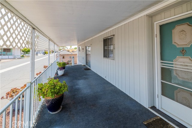 Detail Gallery Image 16 of 25 For 332 N Lyon #82,  Hemet,  CA 92543 - 2 Beds | 2 Baths