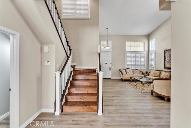 Detail Gallery Image 17 of 37 For 2517 Macbeth Ave, Corona,  CA 92882 - 5 Beds | 4 Baths