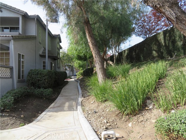 8204 Burgess Place, Rancho Cucamonga CA: https://media.crmls.org/medias/d31b47be-a43f-4a7f-b3db-1313831effca.jpg