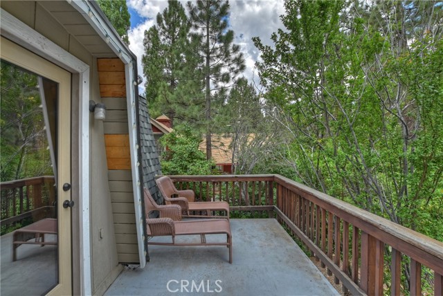 Detail Gallery Image 28 of 46 For 317 W Aeroplane Bld, Big Bear City,  CA 92314 - 4 Beds | 2 Baths