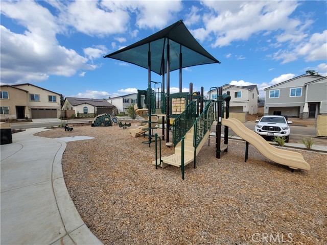 Detail Gallery Image 22 of 24 For 12764 Clifton Way, Yucaipa,  CA 92399 - 5 Beds | 3 Baths