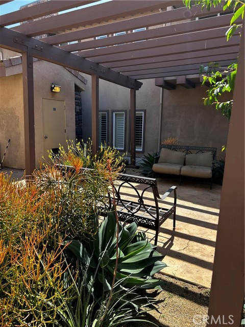 Detail Gallery Image 37 of 38 For 5241 Colodny Dr #201,  Agoura Hills,  CA 91301 - 3 Beds | 2/1 Baths