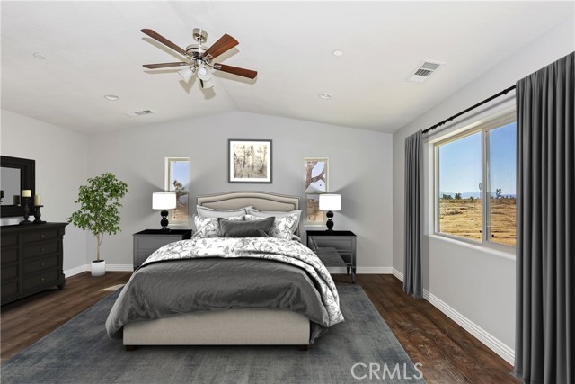 Detail Gallery Image 13 of 28 For 465 Solano Rd, Pinon Hills,  CA 92372 - 4 Beds | 2 Baths