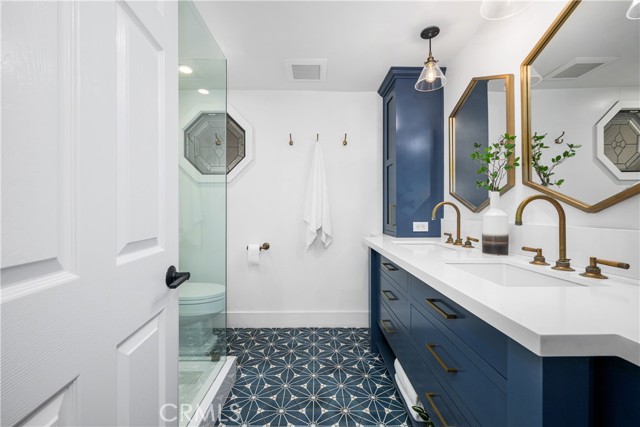 Detail Gallery Image 34 of 74 For 7926 E Garner, Long Beach,  CA 90808 - 4 Beds | 2/1 Baths