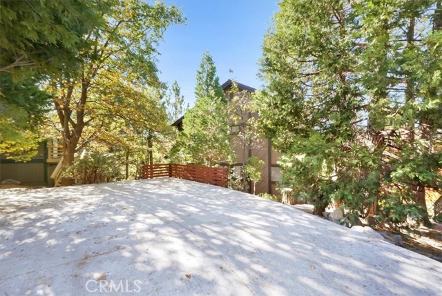 Detail Gallery Image 47 of 50 For 695 Grass Valley Rd, Lake Arrowhead,  CA 92352 - 3 Beds | 2 Baths