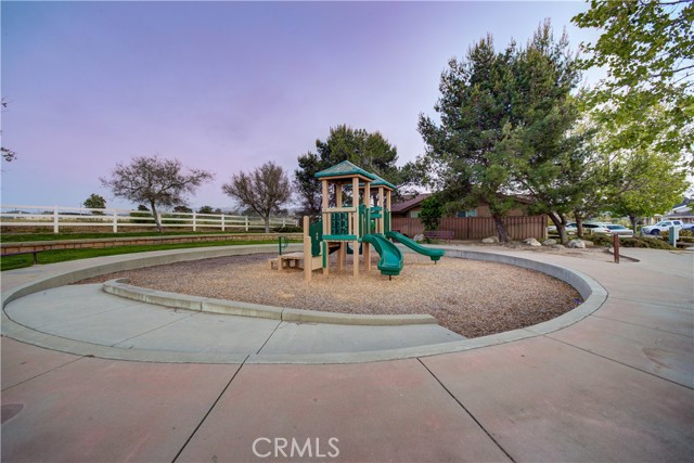 225 Soares Avenue, Santa Maria CA: https://media.crmls.org/medias/d3204536-2f45-4137-9a62-e73570cea0df.jpg