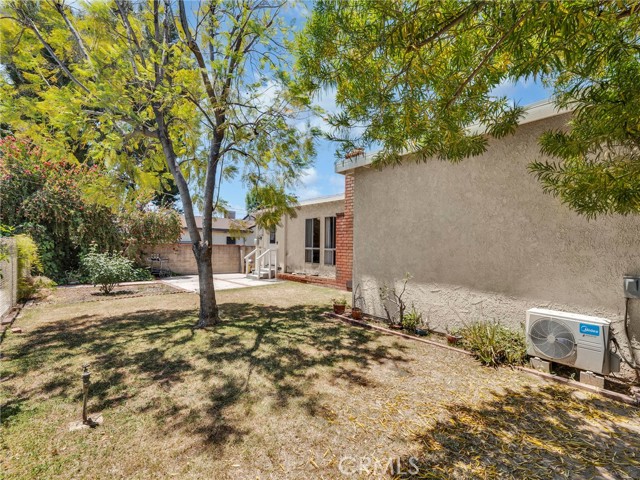 Detail Gallery Image 26 of 32 For 9952 Noble Ave, –,  CA 91345 - 4 Beds | 2 Baths