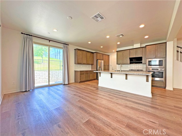 1635 Faldo Court, Upland CA: https://media.crmls.org/medias/d320fb76-cc28-4f21-8cd1-037b9e8e8710.jpg