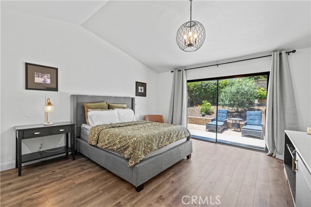 26175 Montolla Lane, Valencia CA: https://media.crmls.org/medias/d32119a7-cb77-4374-bf82-ce3d60dd8eca.jpg