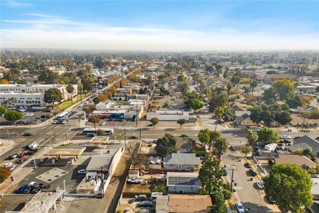 Detail Gallery Image 27 of 29 For 619 W Center St, Pomona,  CA 91768 - 3 Beds | 1 Baths