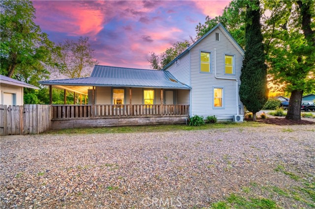 1711 Shasta Street, Anderson CA: https://media.crmls.org/medias/d322832a-3cb2-4bd0-87c4-6545a4e3cbba.jpg