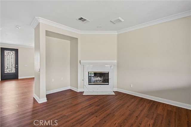 6 Bed Home for Sale in Victorville, California