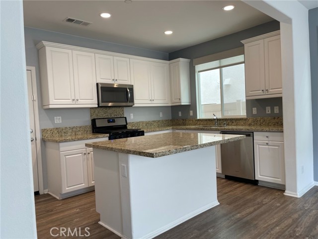 2883 Villa Catalonia Court, Corona, CA, 92881 2883 Villa Catalonia Court, Corona, CA, 92881