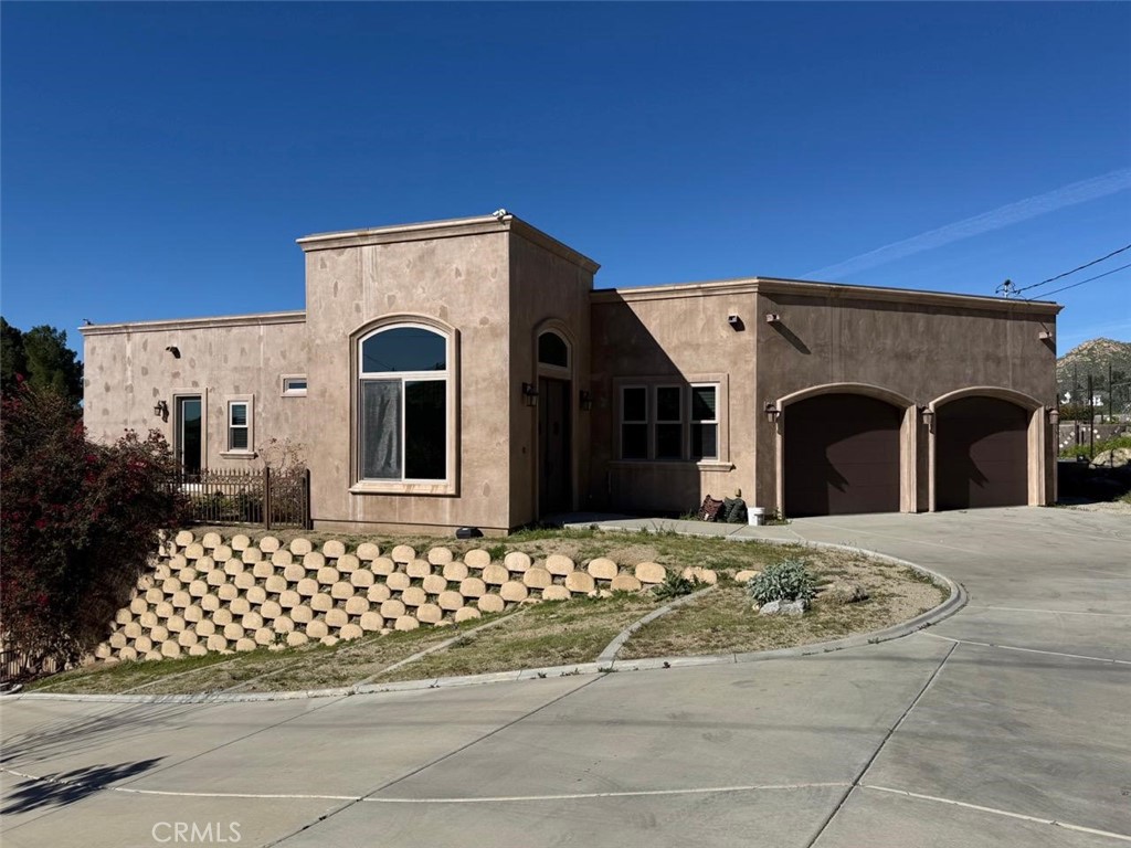 3000 Galaxie Heights