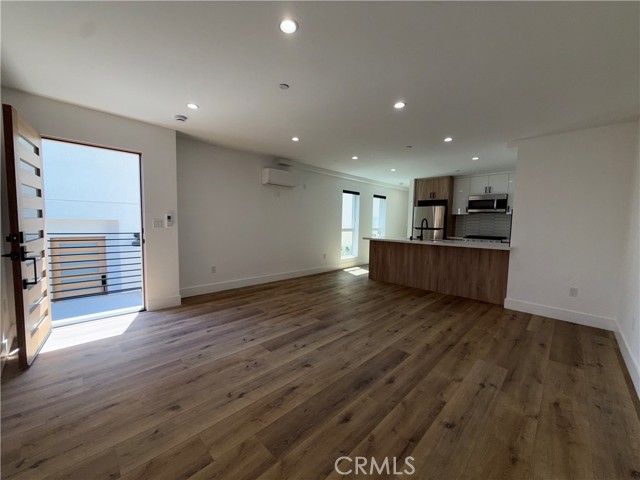 4454 Clinton Street, Los Angeles, California 90004, 1 Bedroom Bedrooms, ,1 BathroomBathrooms,Residential Lease,For Rent,4454 Clinton Street,CRSR25162028