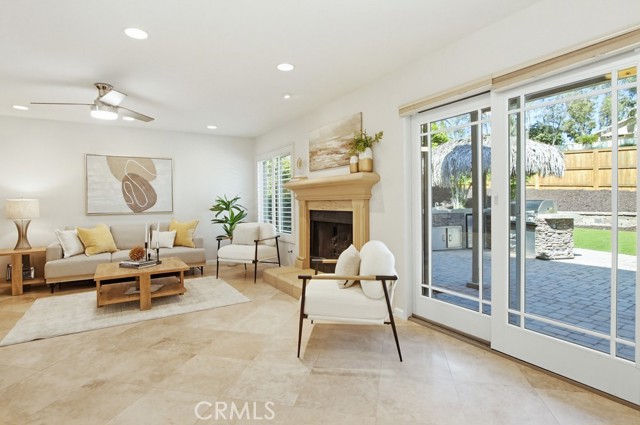 Detail Gallery Image 16 of 69 For 12030 Redcliff Ct, San Diego,  CA 92131 - 5 Beds | 3 Baths