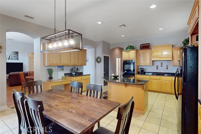 Detail Gallery Image 22 of 49 For 1661 Rio Vista, Yuba City,  CA 95993 - 4 Beds | 3 Baths