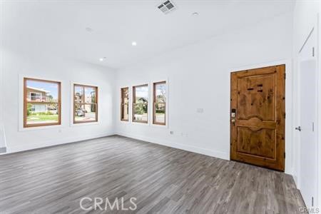 Detail Gallery Image 8 of 33 For 51 Kennebec Ave #3,  Long Beach,  CA 90803 - 3 Beds | 3/1 Baths