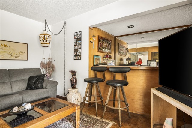 Detail Gallery Image 16 of 37 For 13382 Mount Hood Dr, North Tustin,  CA 92705 - 4 Beds | 3 Baths