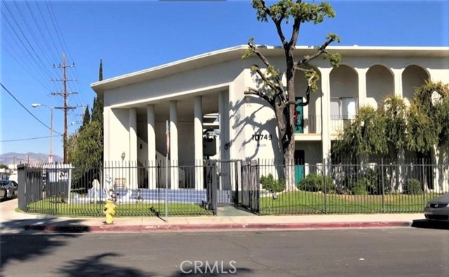 Front Image Thumbnail for CRGD25271587