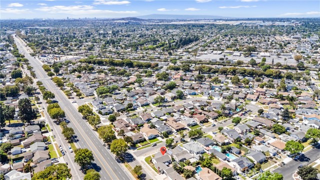 6557 E Walkerton Street, Long Beach CA: https://media.crmls.org/medias/d32905de-c869-4db1-bc46-0d3165037b3b.jpg