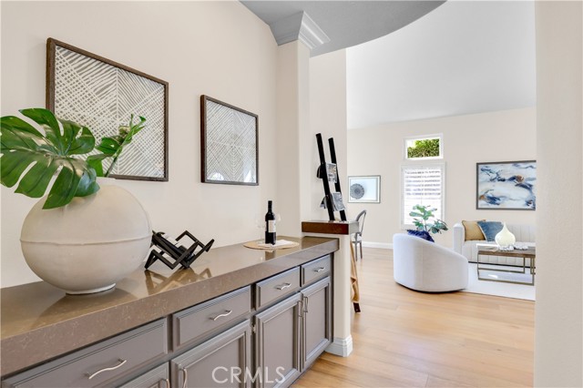 Detail Gallery Image 11 of 59 For 10 Glastonbury, Laguna Niguel,  CA 92677 - 4 Beds | 3/1 Baths