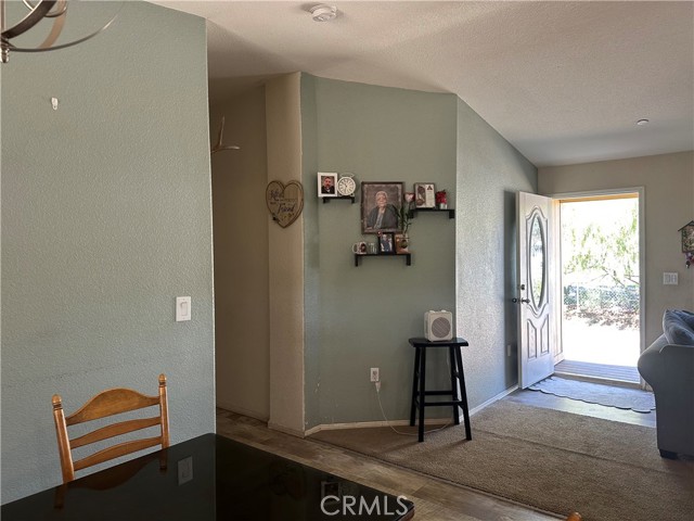 Detail Gallery Image 5 of 12 For 23625 State Highway 74, Perris,  CA 92570 - 4 Beds | 2 Baths