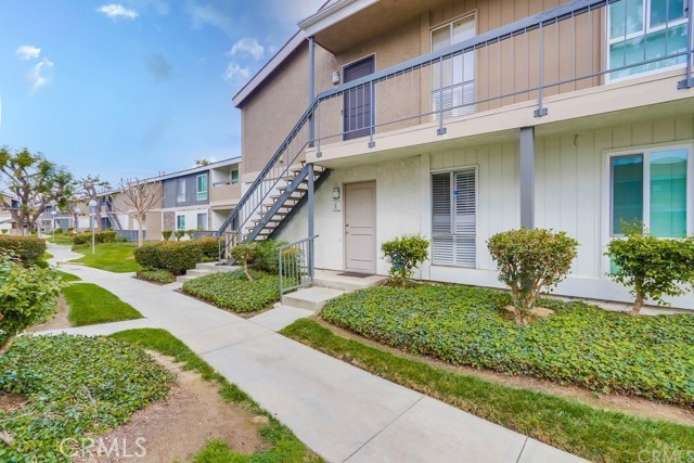Detail Gallery Image 1 of 1 For 2867 S Fairview St #E,  Santa Ana,  CA 92704 - 1 Beds | 1 Baths