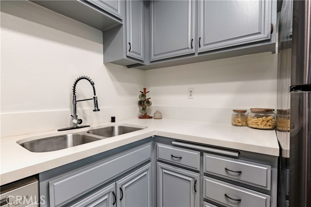 Detail Gallery Image 10 of 30 For 3000 Associated Rd #57,  Fullerton,  CA 92835 - 2 Beds | 2 Baths