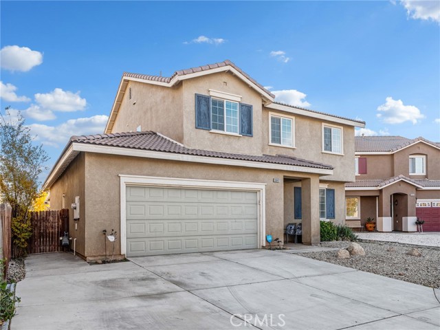 Detail Gallery Image 2 of 35 For 15647 Choctaw Ct, Victorville,  CA 92395 - 3 Beds | 2/1 Baths