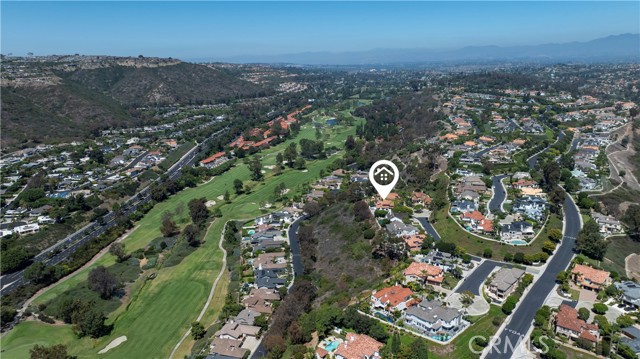 55 S Peak, Laguna Niguel CA: https://media.crmls.org/medias/d32c0337-bc77-4338-906e-1a0237918e46.jpg