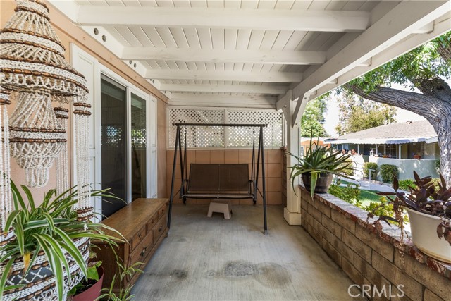 2 Bed Home for Sale in Newhall, California