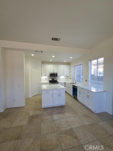 Front Image Thumbnail for CRSW25265325