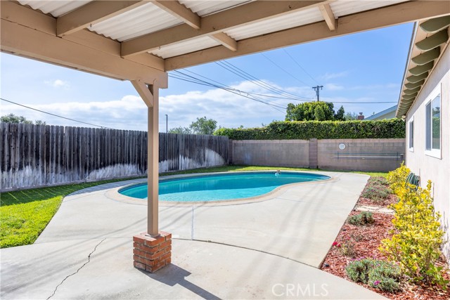 Detail Gallery Image 18 of 22 For 11422 Cherry St, Los Alamitos,  CA 90720 - 3 Beds | 2 Baths