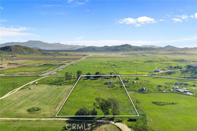 Detail Gallery Image 57 of 71 For 31615 Leon, Winchester,  CA 92596 - 4 Beds | 2 Baths