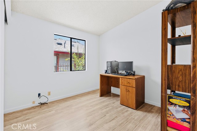 13691 Gavina Avenue, Sylmar CA: https://media.crmls.org/medias/d32e920b-2e47-4cf4-893c-1e3b08674b6a.jpg
