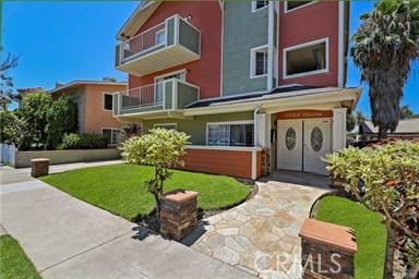 1063 Stanley Ave #6, Long Beach, CA 90804