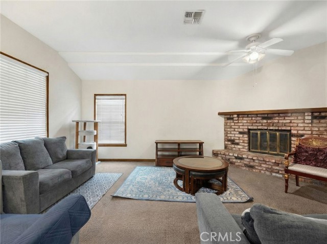 Detail Gallery Image 7 of 17 For 1305 S Cabrillo, San Pedro,  CA 90731 - 2 Beds | 1 Baths