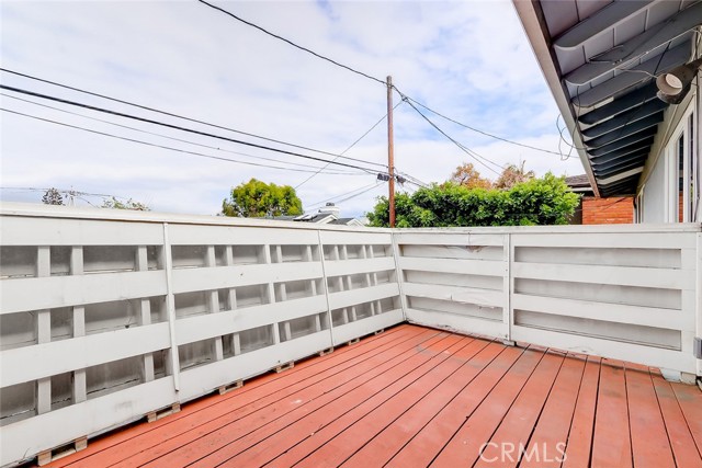 2416 Palm Avenue, Manhattan Beach, California 90266, 5 Bedrooms Bedrooms, ,2 BathroomsBathrooms,Residential,Sold,Palm,SB23084857